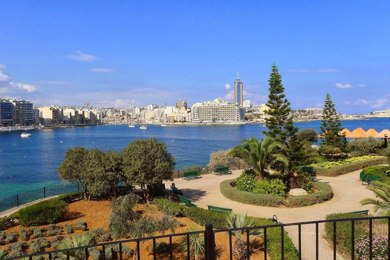 Modern 20 Meters From The Promenade