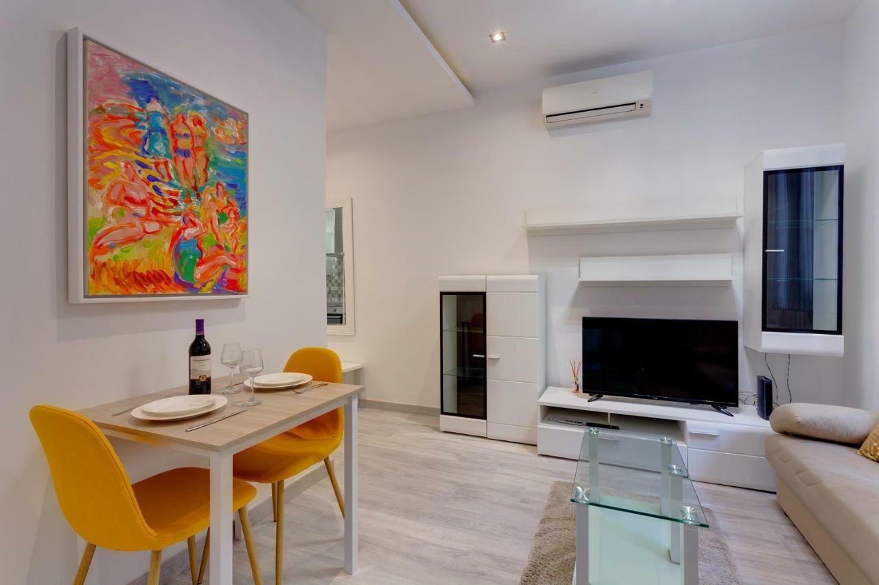 Modern 20 Meters From The Promenade Sliema